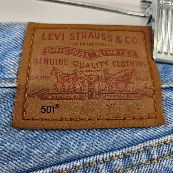 Levi's Premium 501 Crop Jeans In Ojai Ring Women's Size 27 Distressed High Rise - Picture 10 of 16